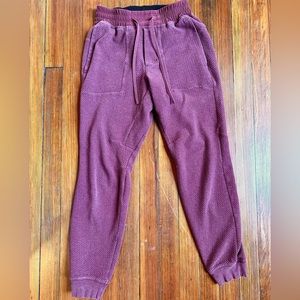 LuluLemon Men’s At-ease Joggers Size X-Small in Burgundy
